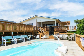 Long Boat by Oak Island Accommodations, Caswell Beach